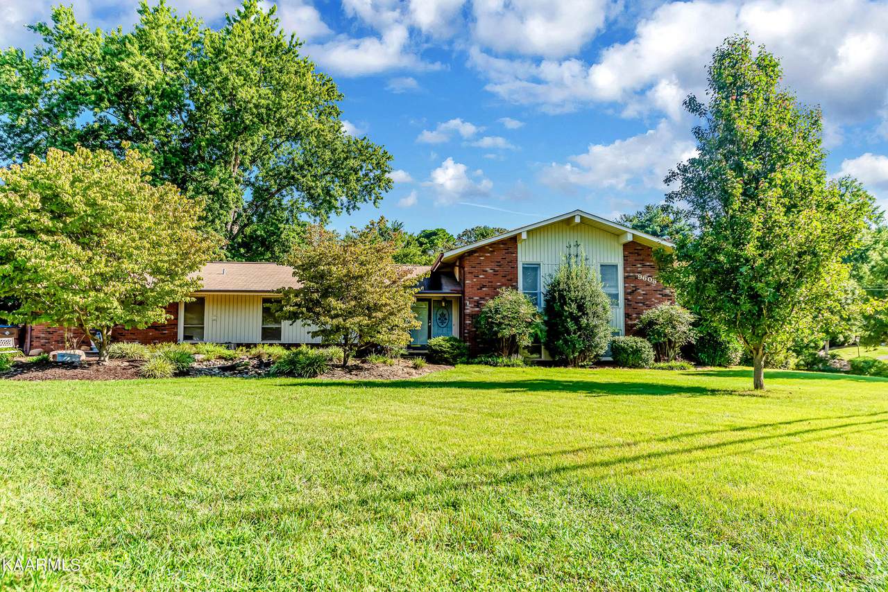 9605 Gulf Park Drive - Photo 1