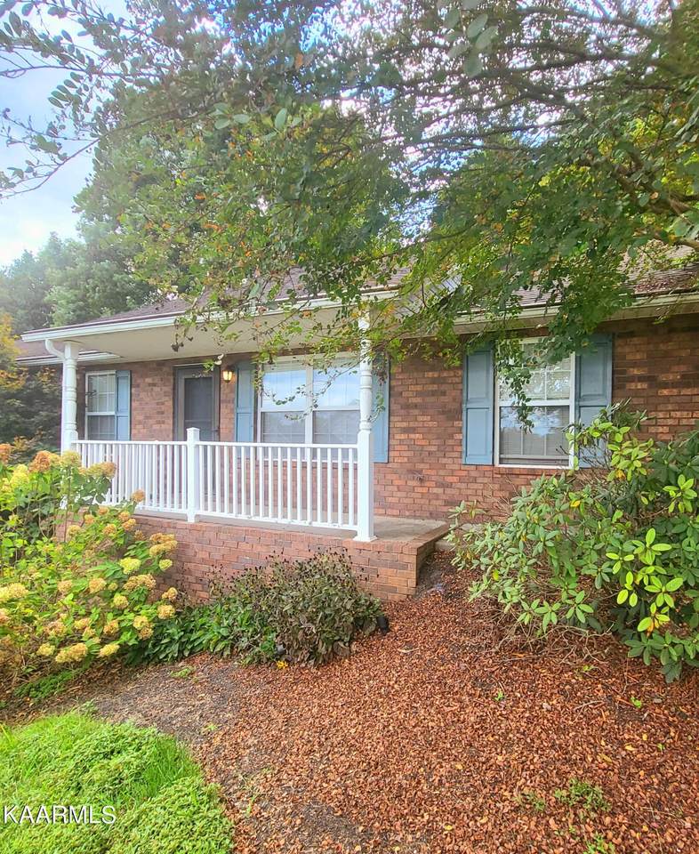 235 Hillsborough Lane - Photo 1