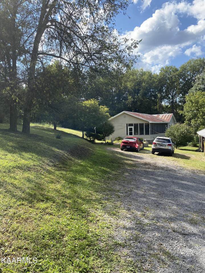 1270 Old Clearwater Rd - Photo 1