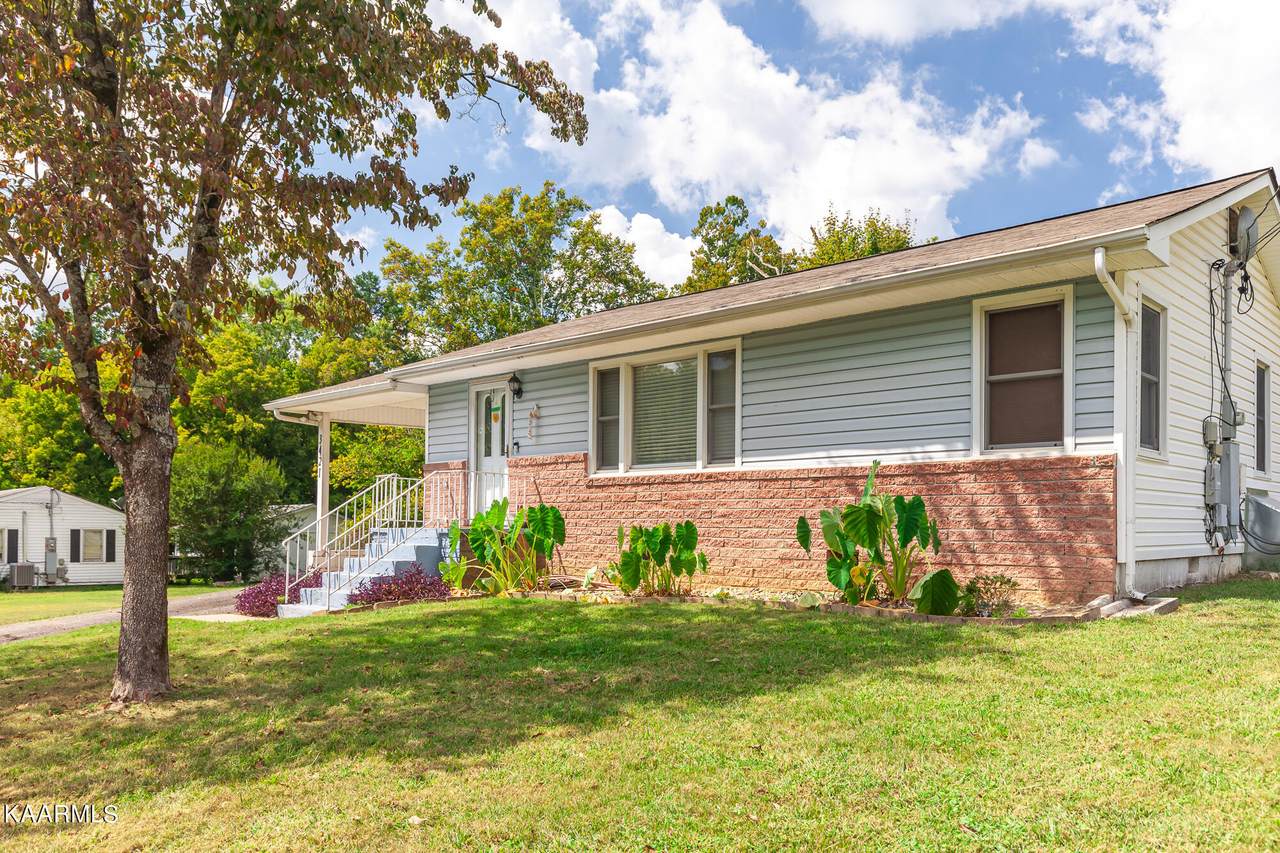 3421 Bellgreen Lane - Photo 1