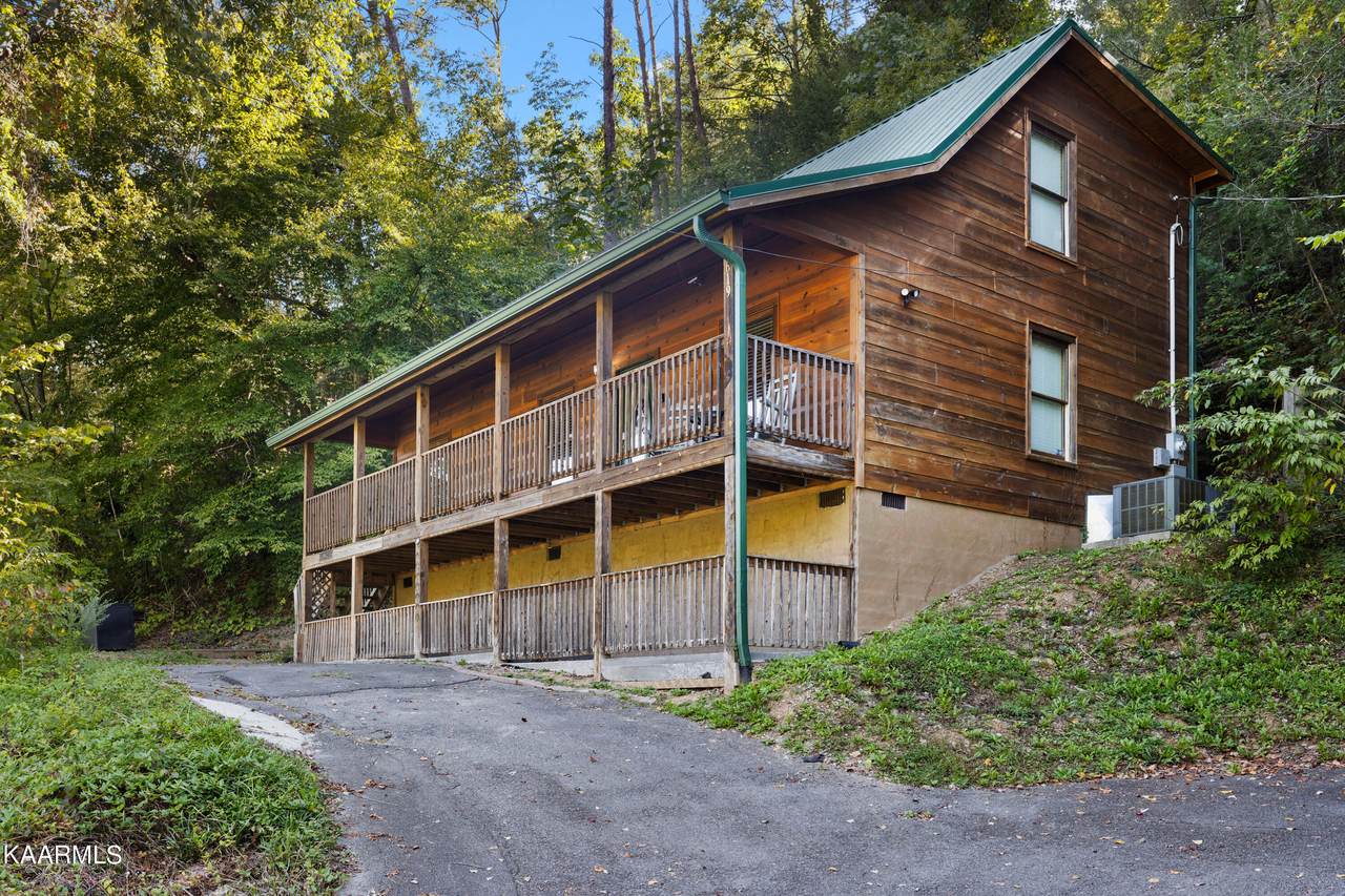 619 Pine Mountain Rd - Photo 1