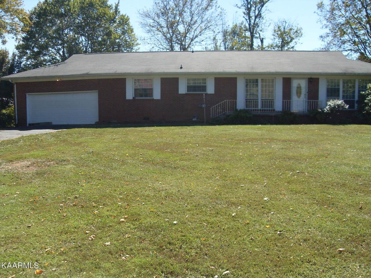 2304 Indian Ridge Rd - Photo 1