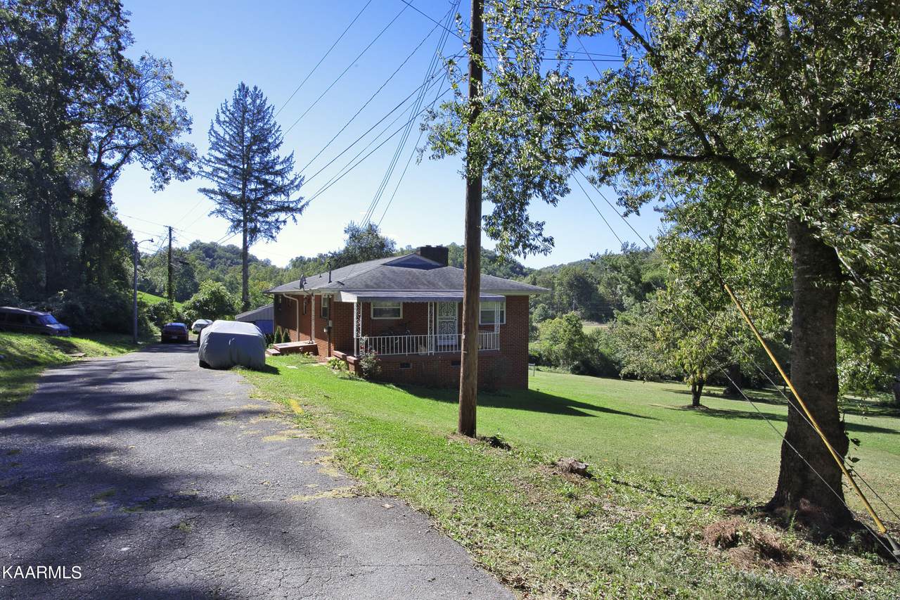 1068 Artella Drive - Photo 1