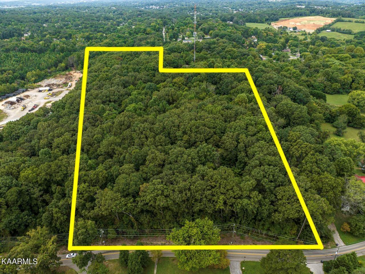 1815 Jackson Rd - Photo 1