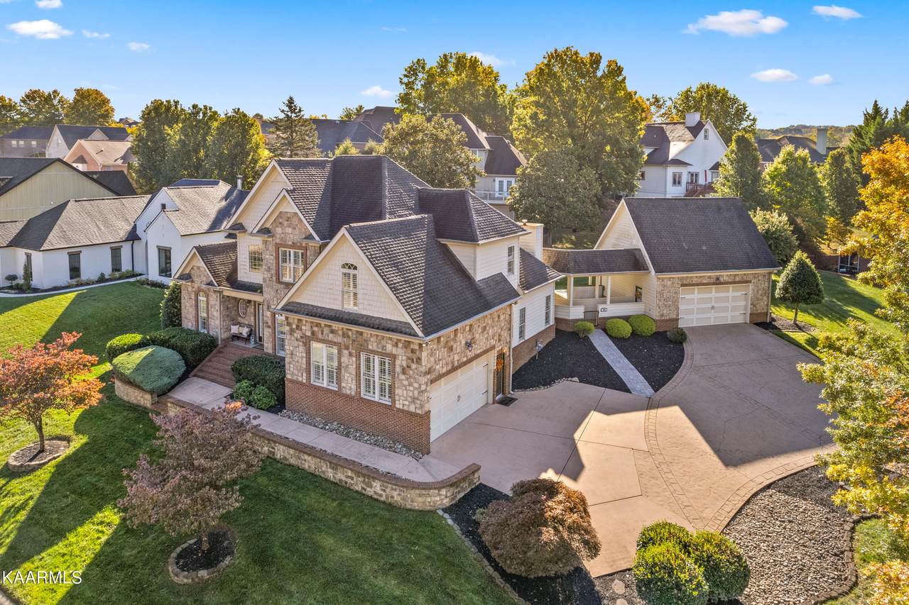 228 Lochmere Drive - Photo 1