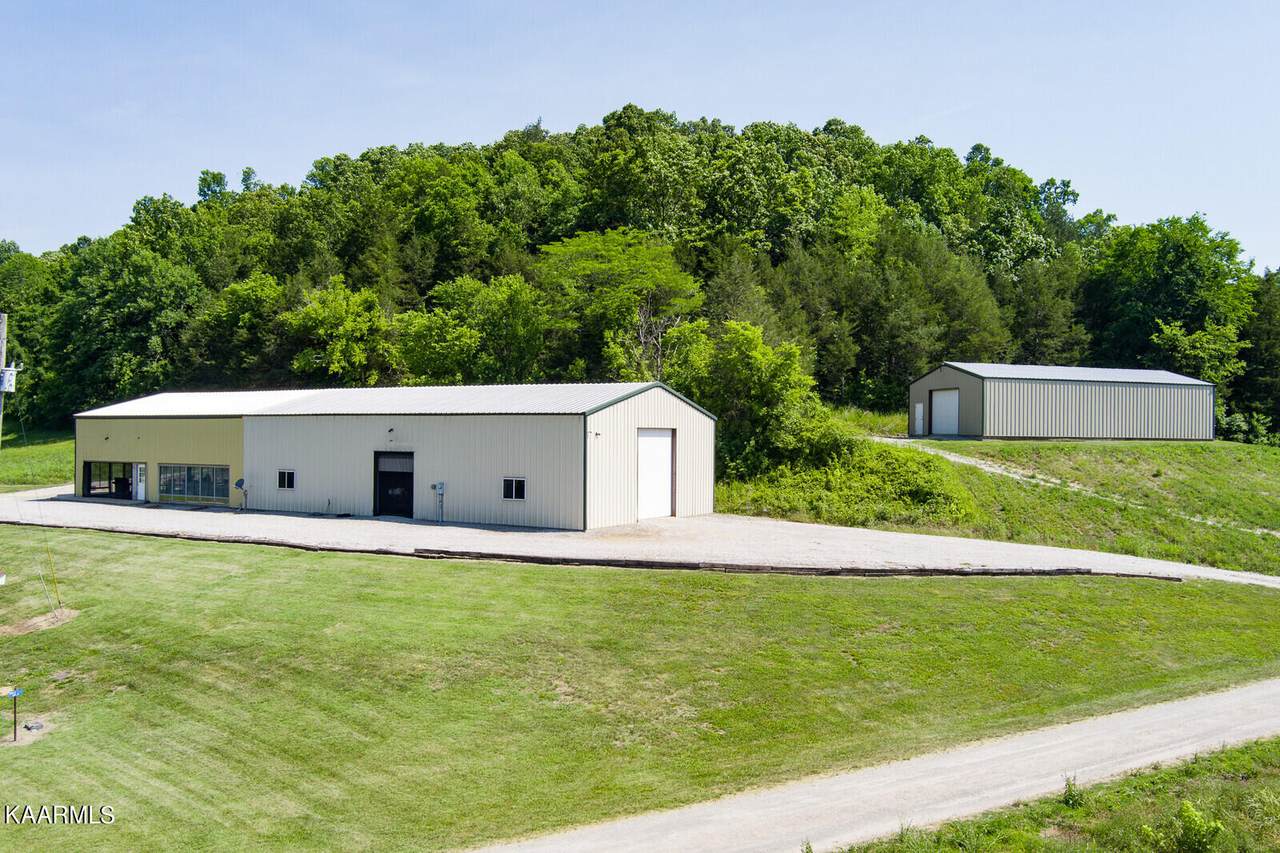 260 Poore Hollow Lane - Photo 1