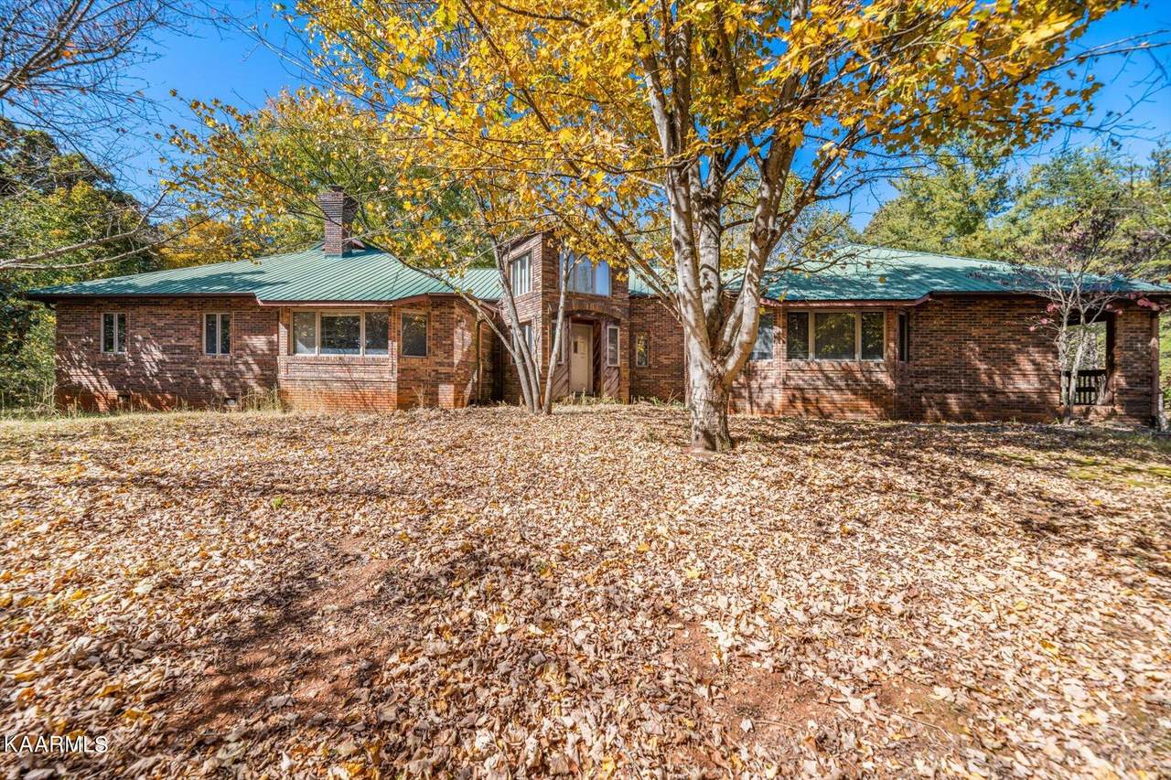 701 Freda Way - Photo 1
