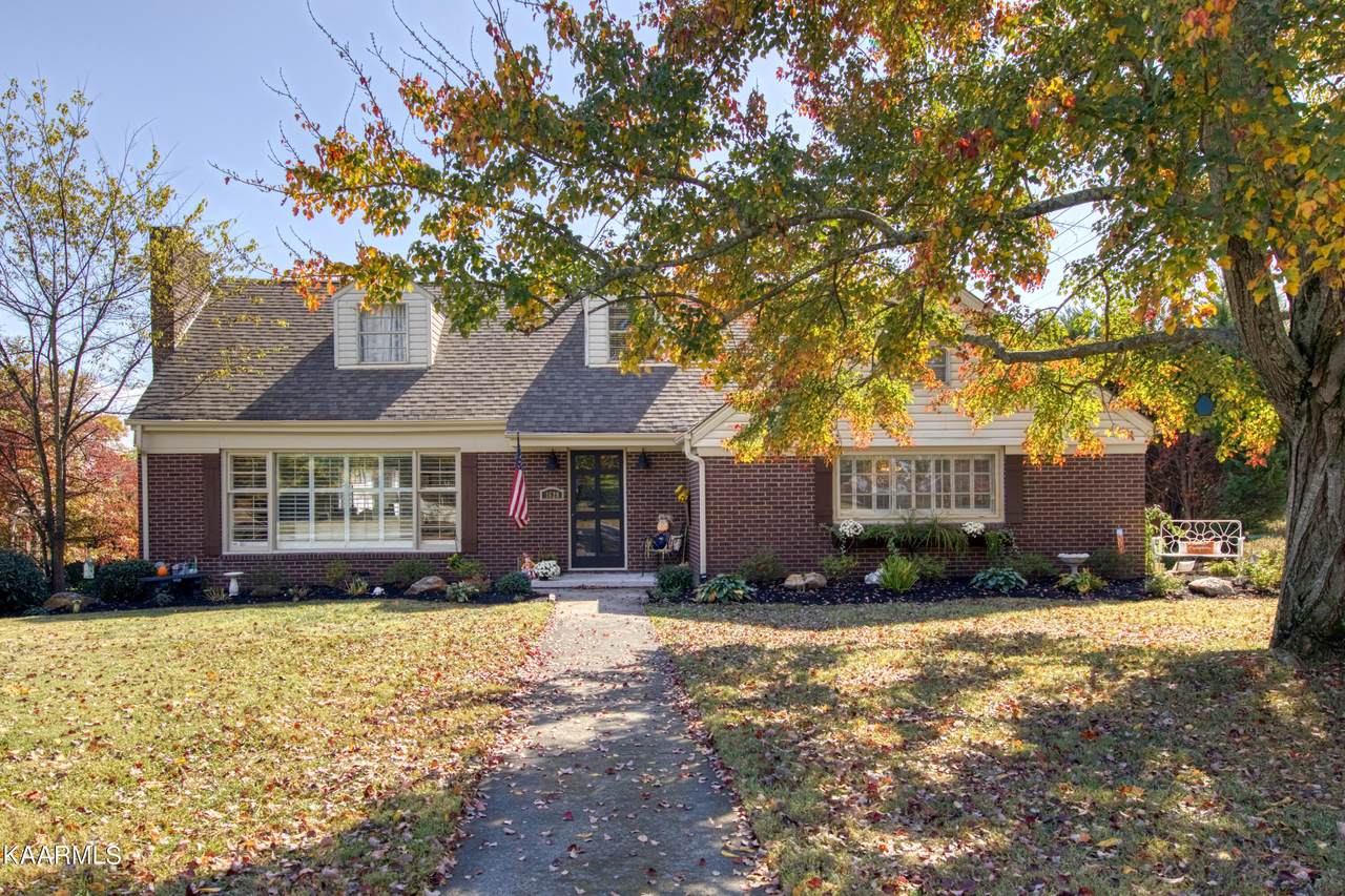 1628 Linda Lane - Photo 1