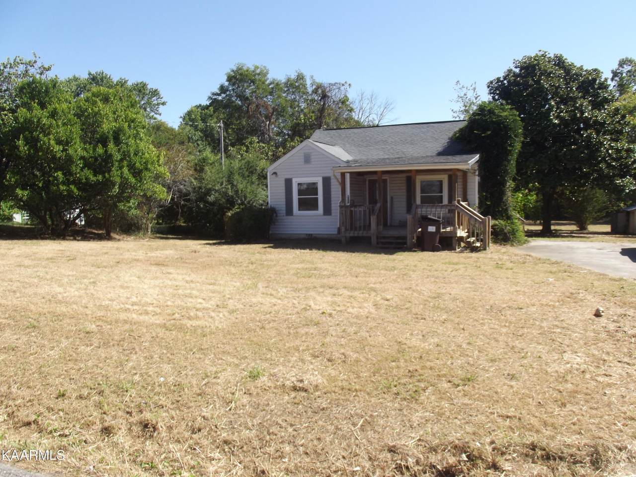1155 Tellico St - Photo 1