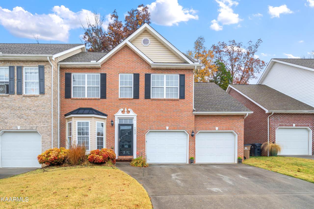 4822 Briar Rock Lane - Photo 1