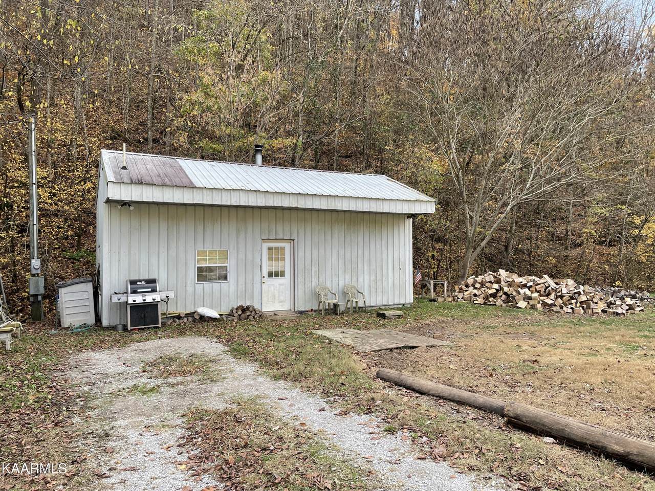 2459 Gainsboro Hwy - Photo 1