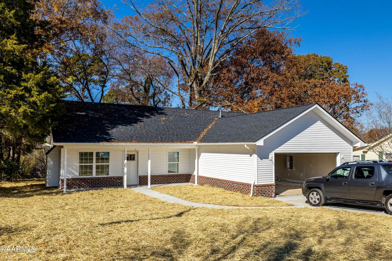 307 Waters Rd - Photo 1