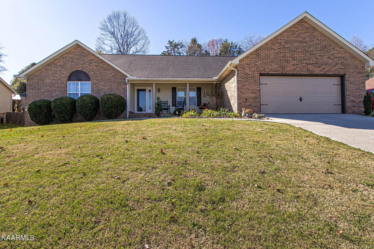 4223 Foothills Drive - Photo 1