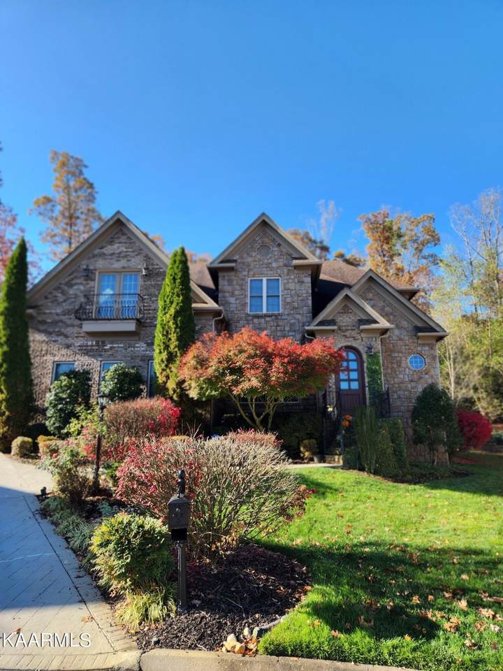 1233 Barton Place Lane - Photo 1