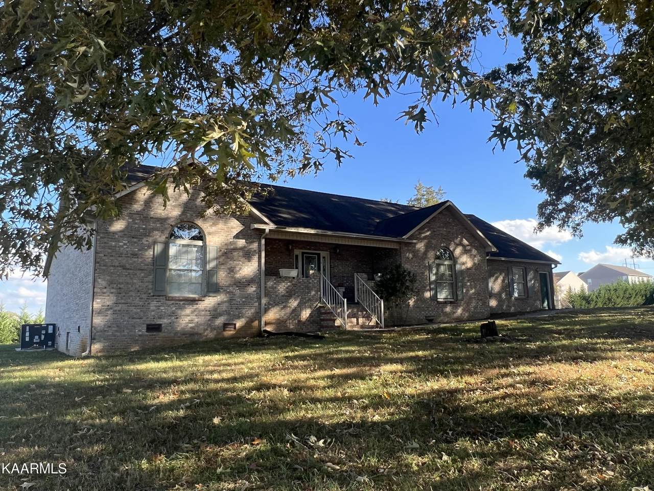 1808 Allen Shore Drive - Photo 1