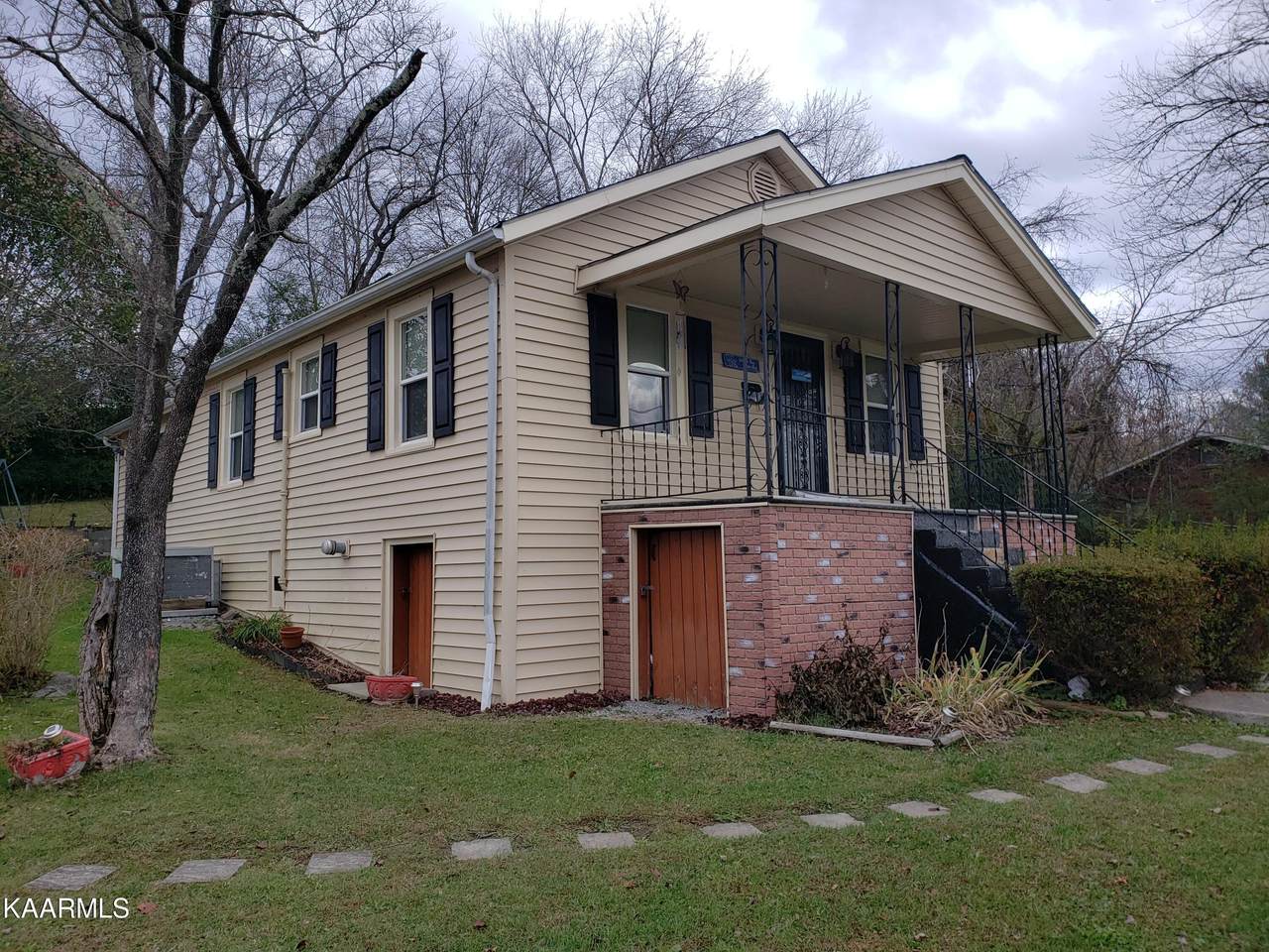 106 Bell Rd - Photo 1