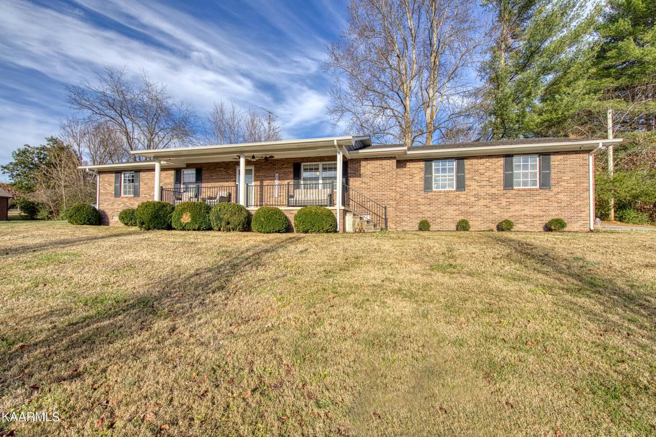216 Longview Drive - Photo 1