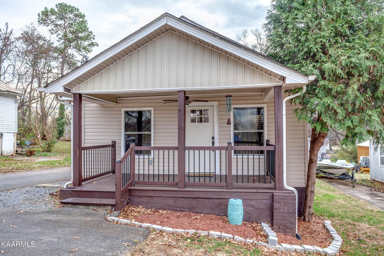 615 Everett High Rd - Photo 1