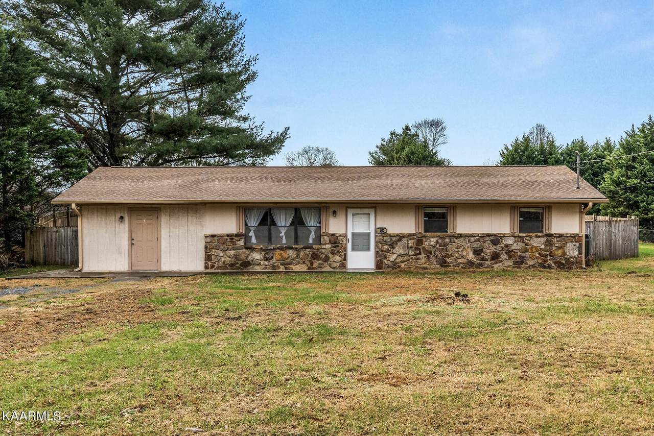 605 Newcomb Drive - Photo 1
