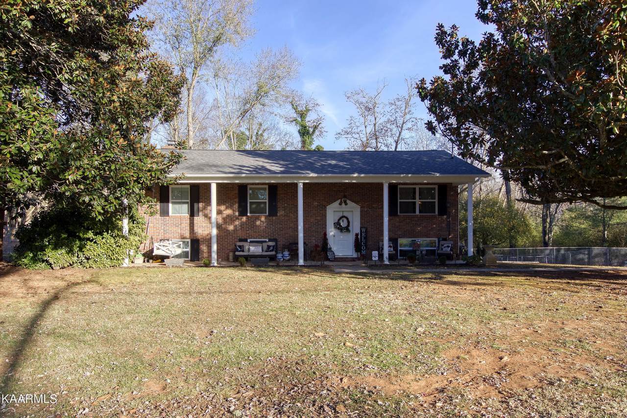 443 Dogwood Drive - Photo 1