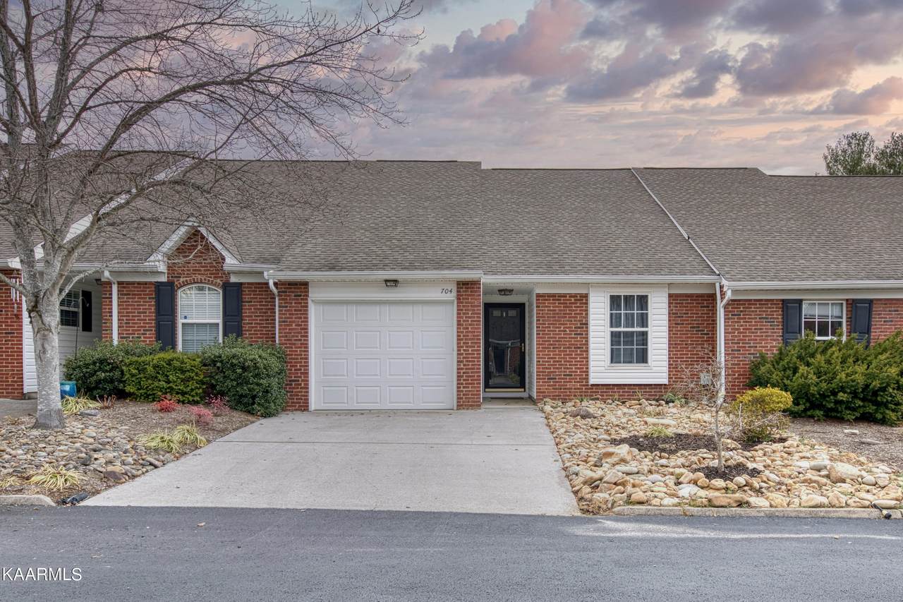 704 Harbor Way - Photo 1