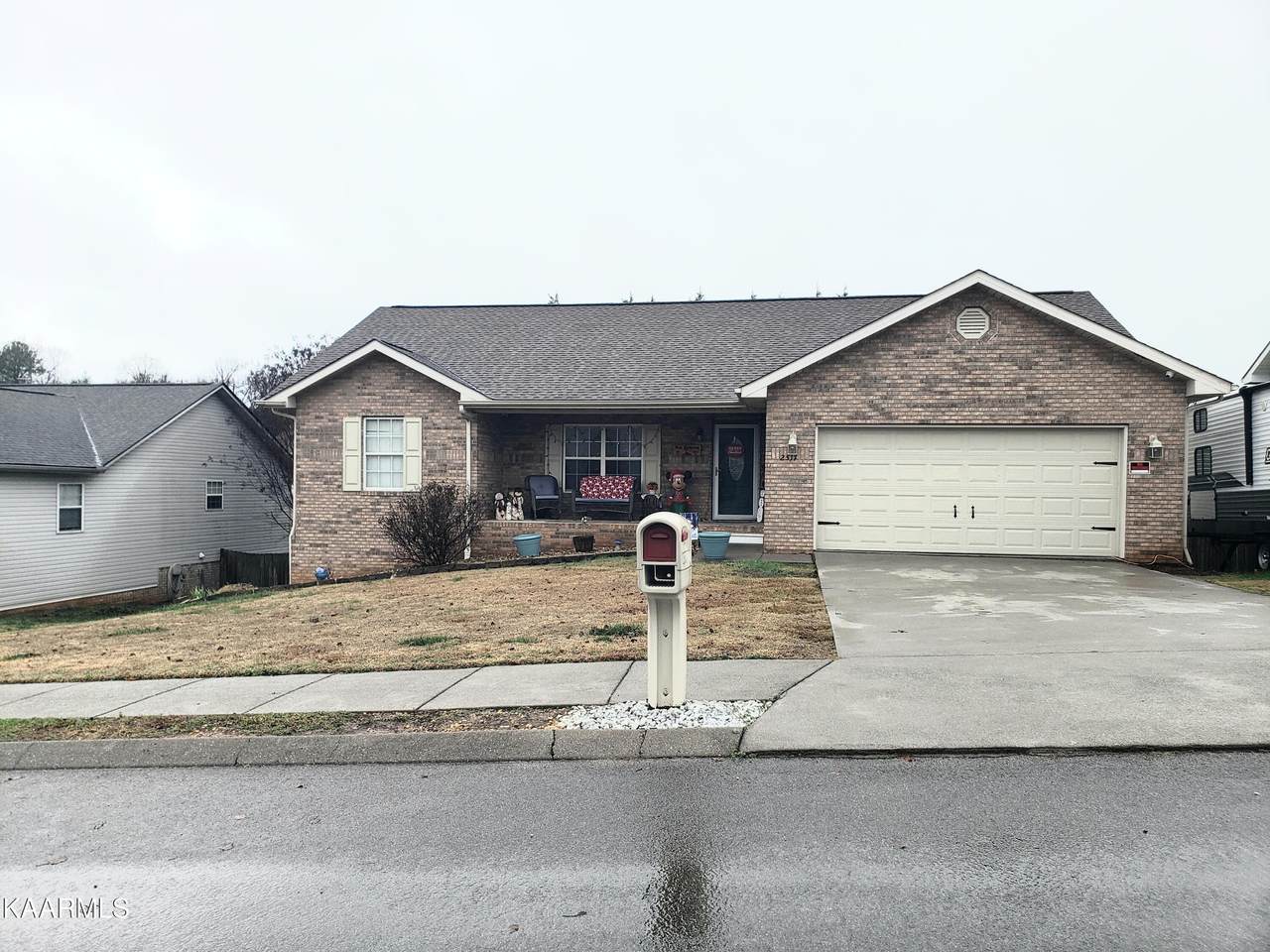 2517 Willow Bend Drive - Photo 1