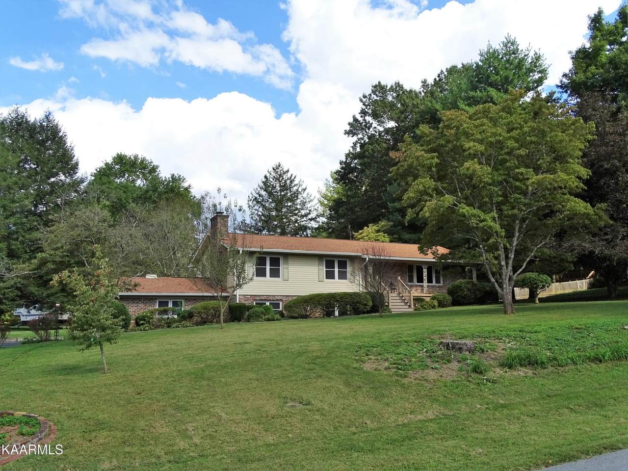 2028 Velmetta Circle - Photo 1