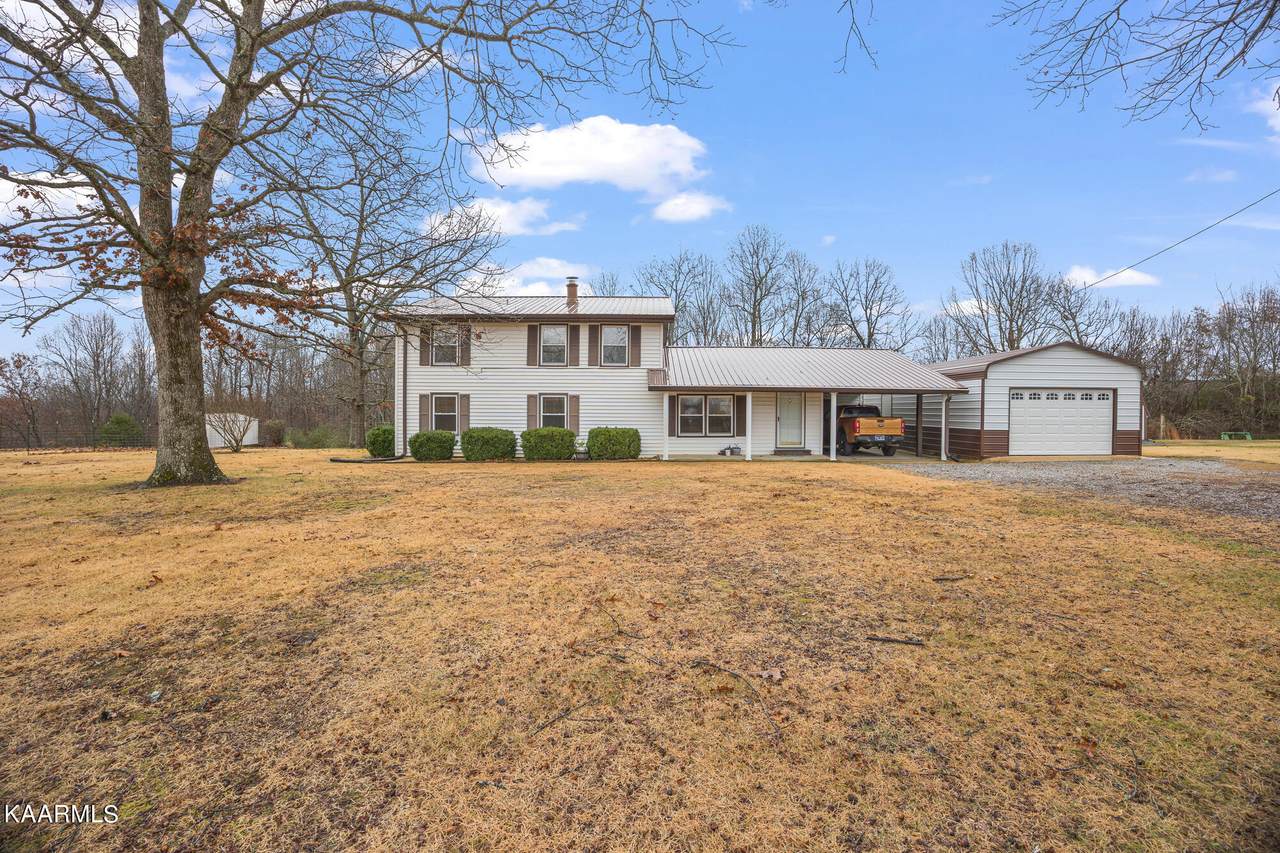 583 Medlen Lane - Photo 1