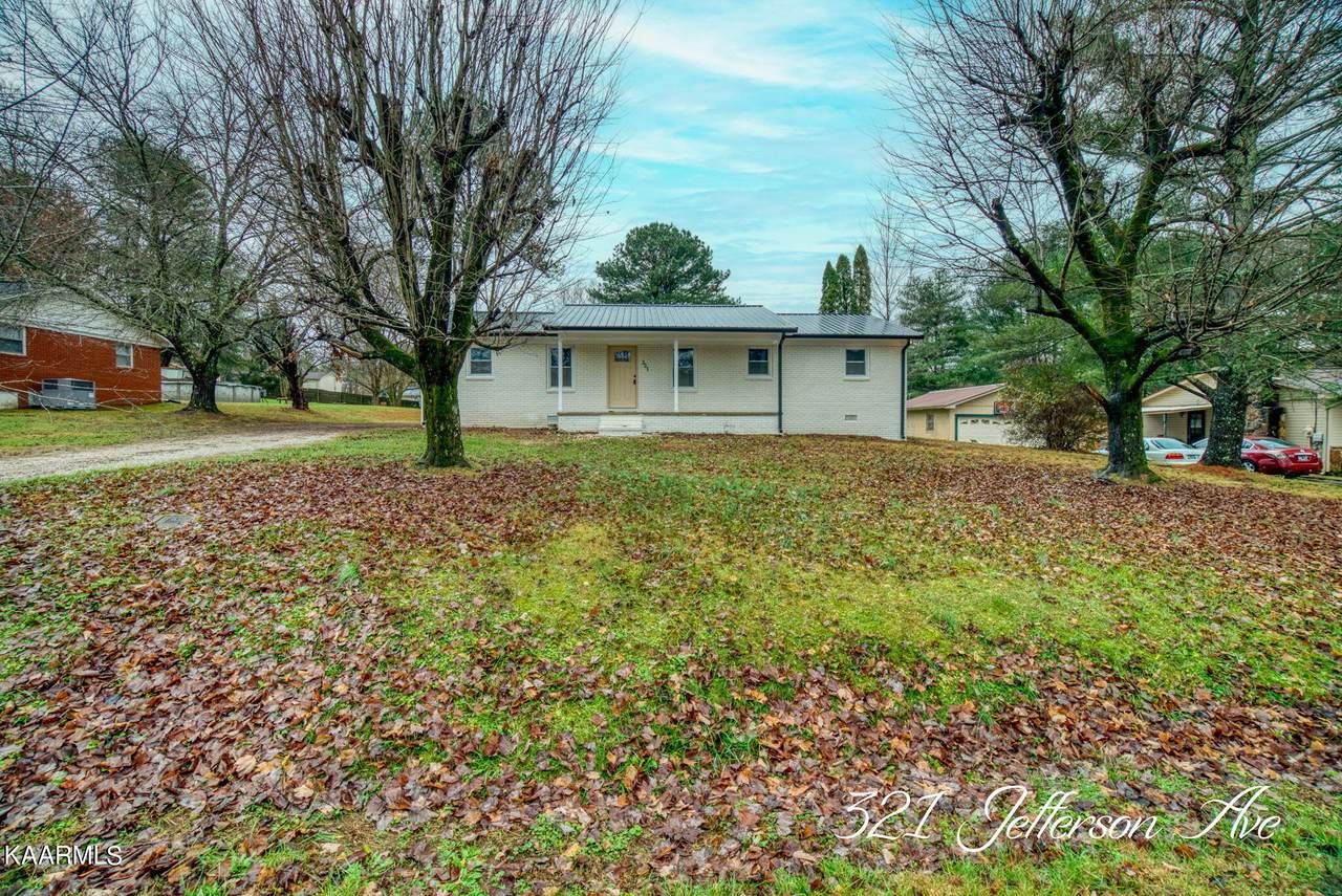 321 Jefferson Ave - Photo 1
