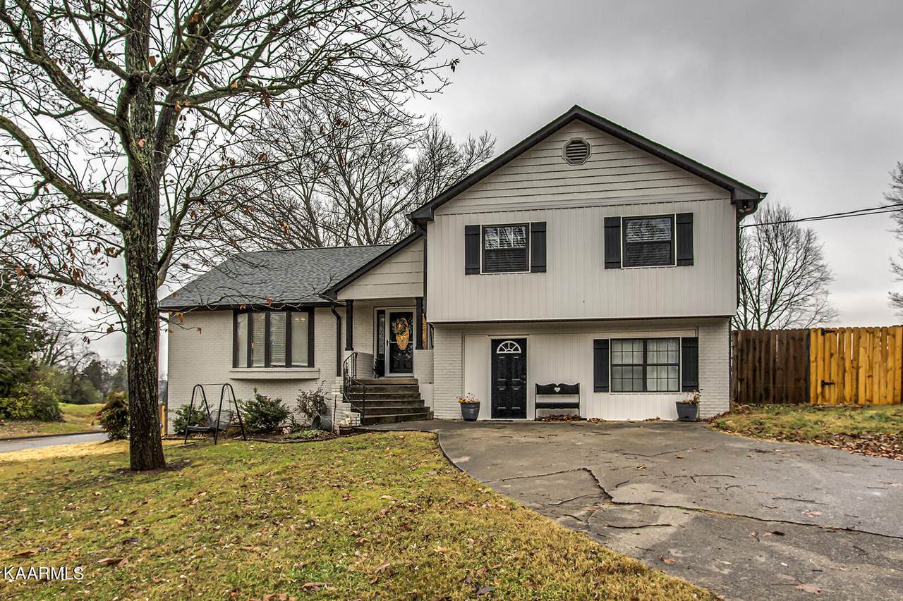 548 Cunningham St - Photo 1