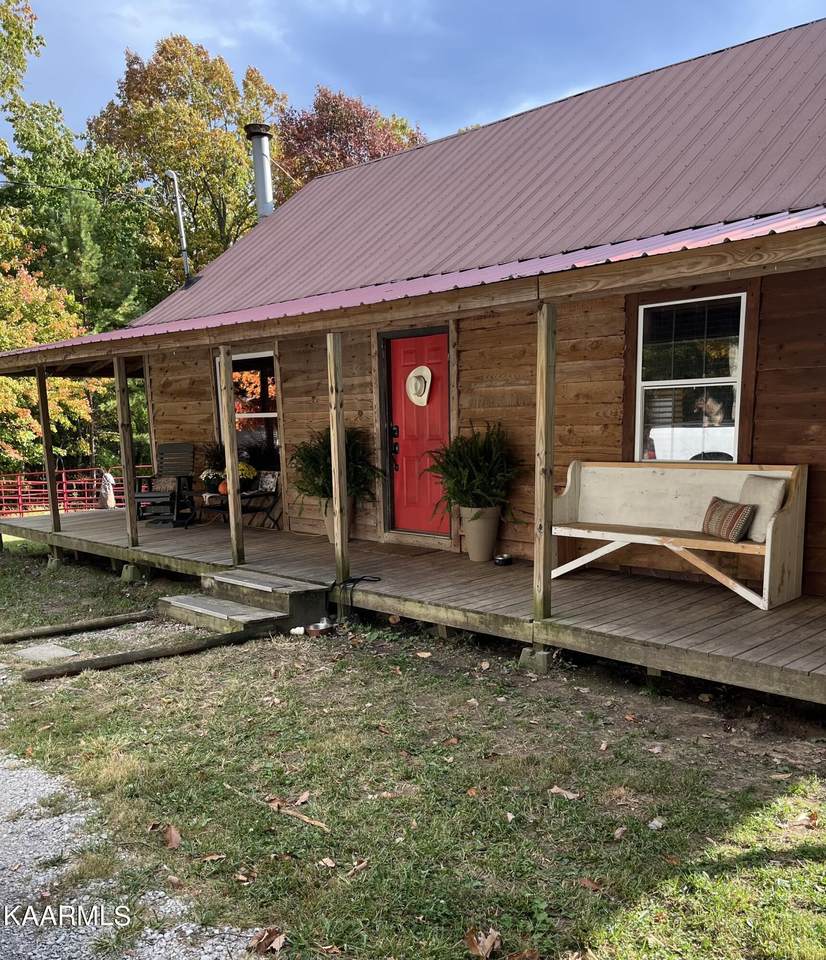 367 Catoosa Ridge Rd - Photo 1