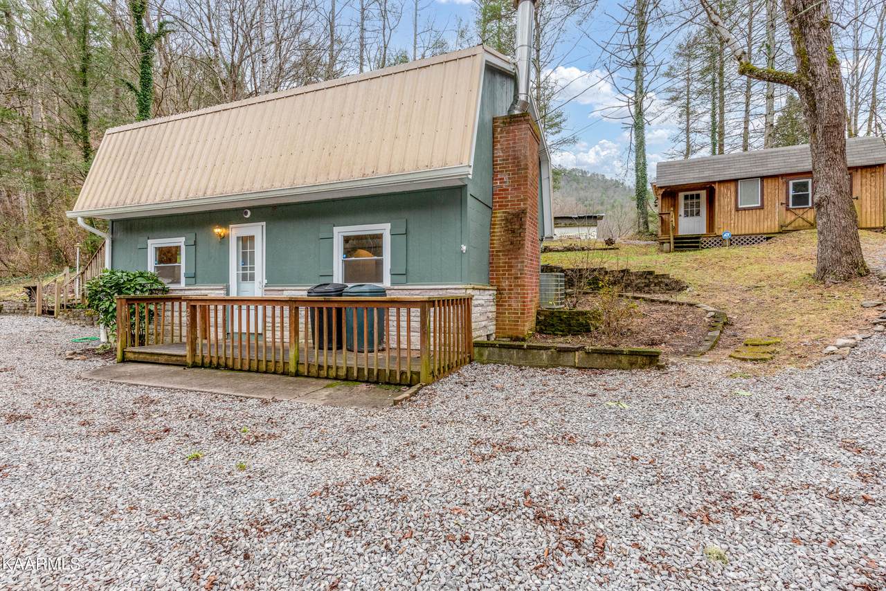 204 Lovers Lane - Photo 1