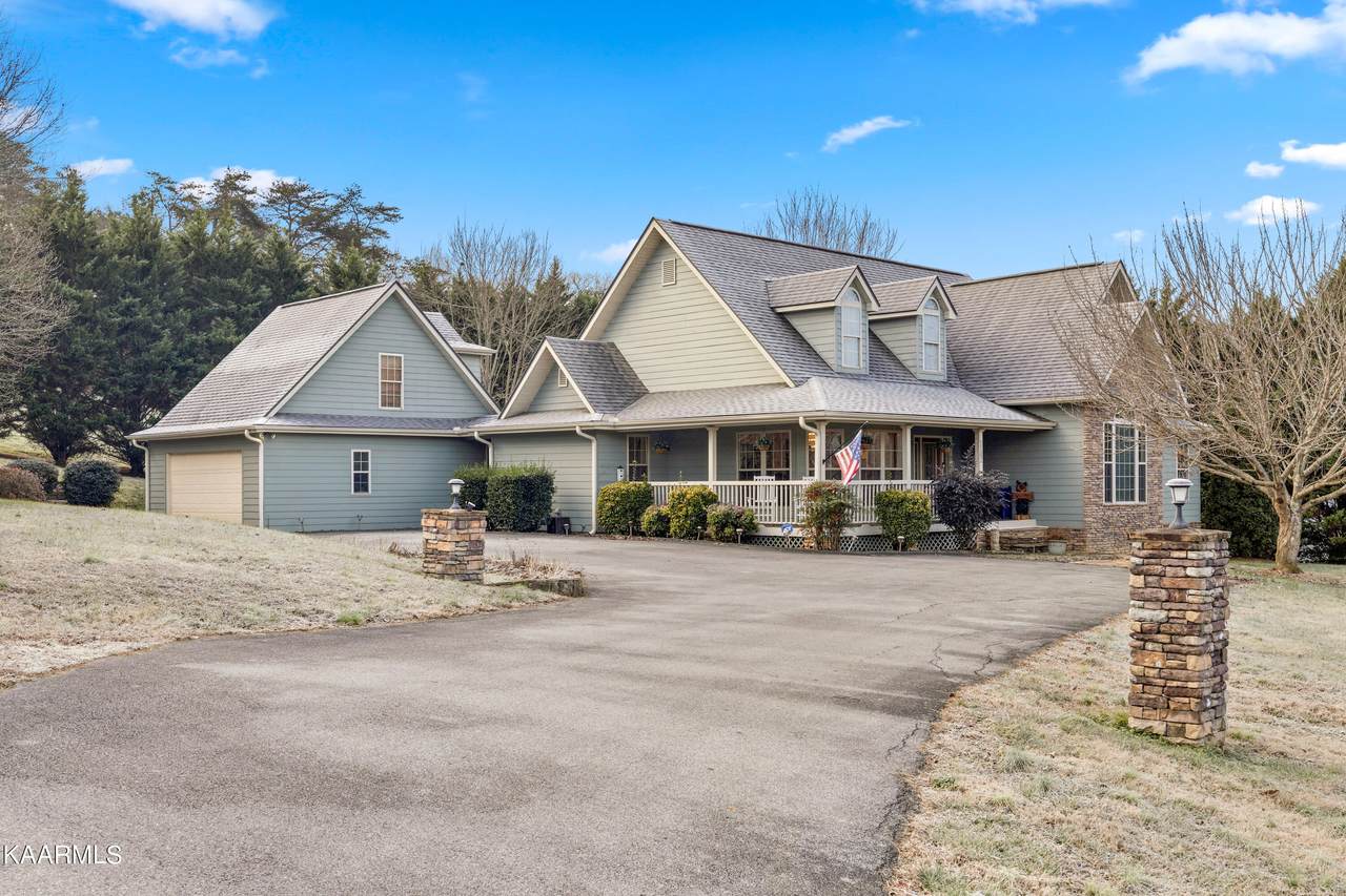 1142 Denton Rd - Photo 1