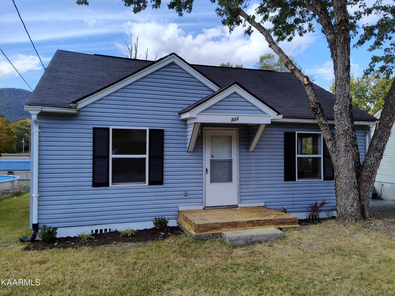 333 Kingston Ave - Photo 1