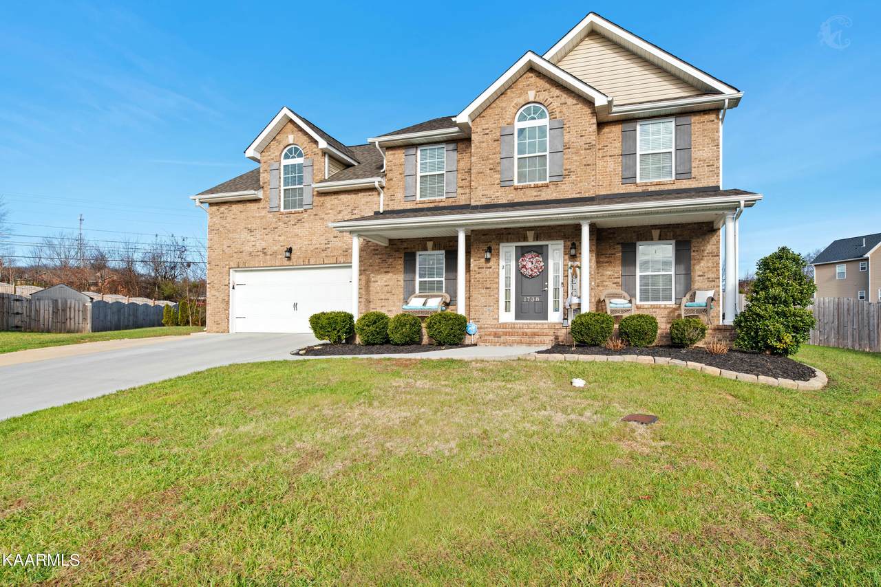1738 Golden Nugget Lane - Photo 1