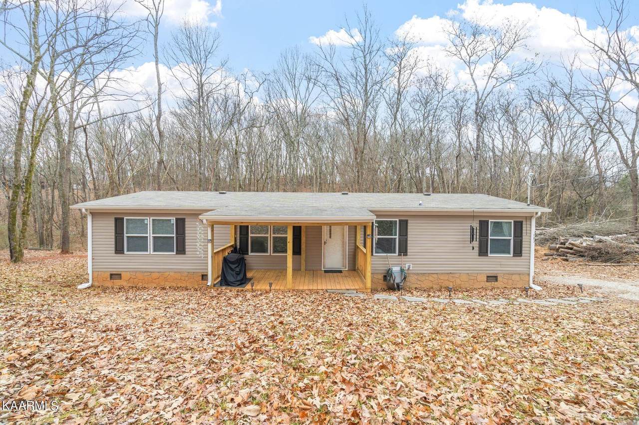 220 Collier Drive - Photo 1
