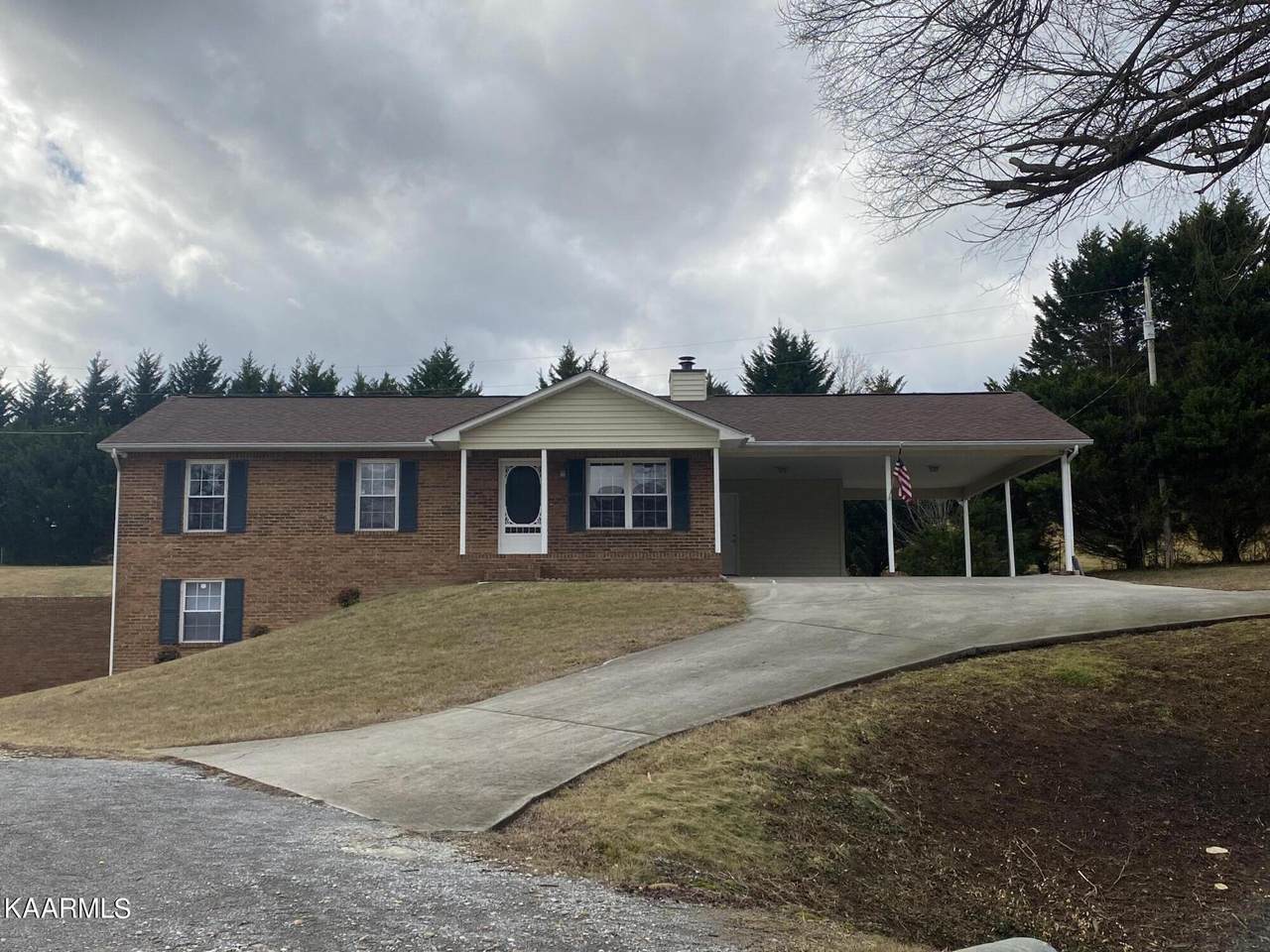 7327 Yount Rd - Photo 1