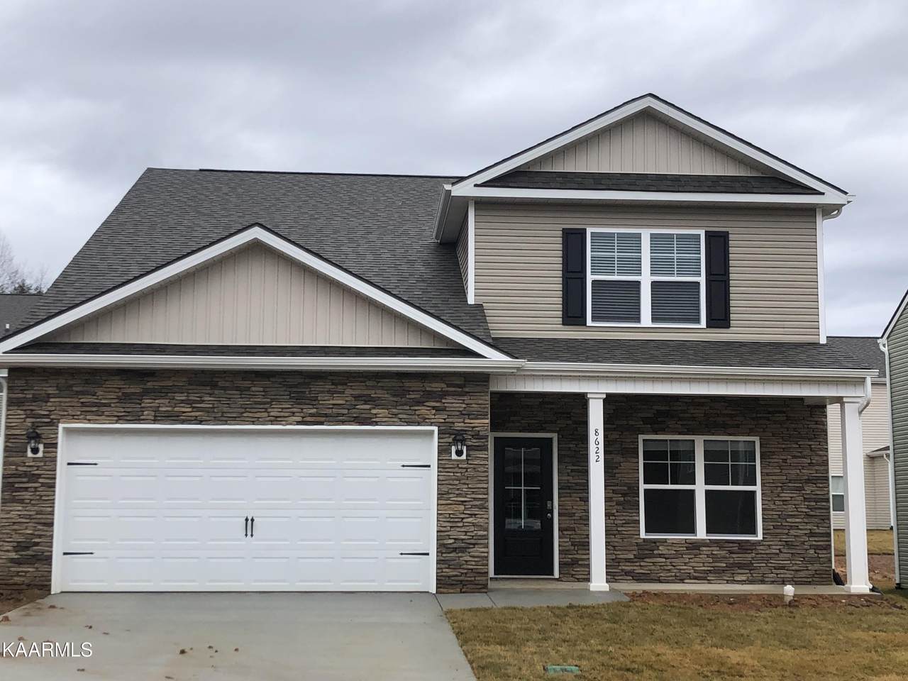 8622 Leeanna Brooke Lane - Photo 1