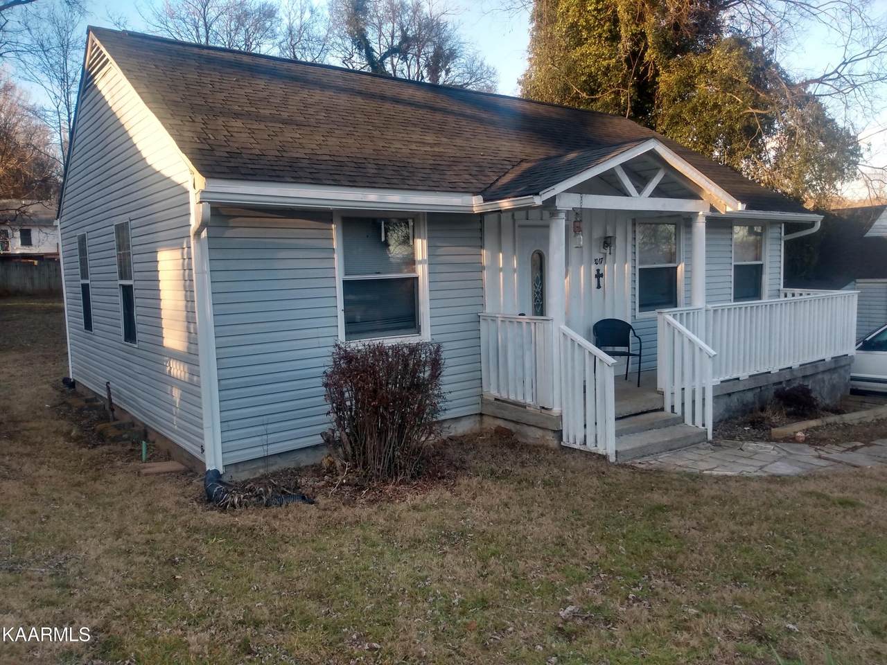 2017 Seminole Ave - Photo 1