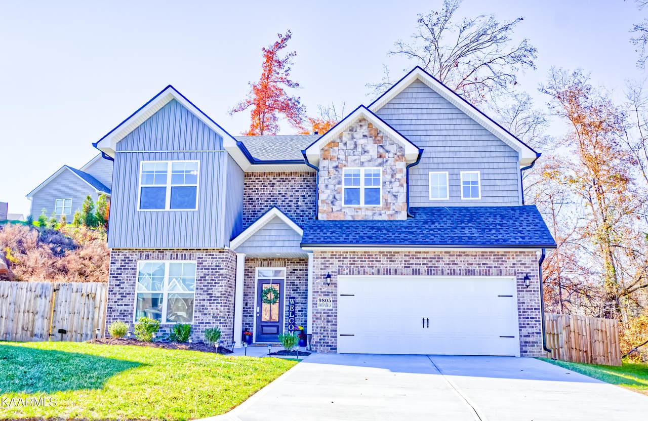 9805 Foot Path Lane - Photo 1
