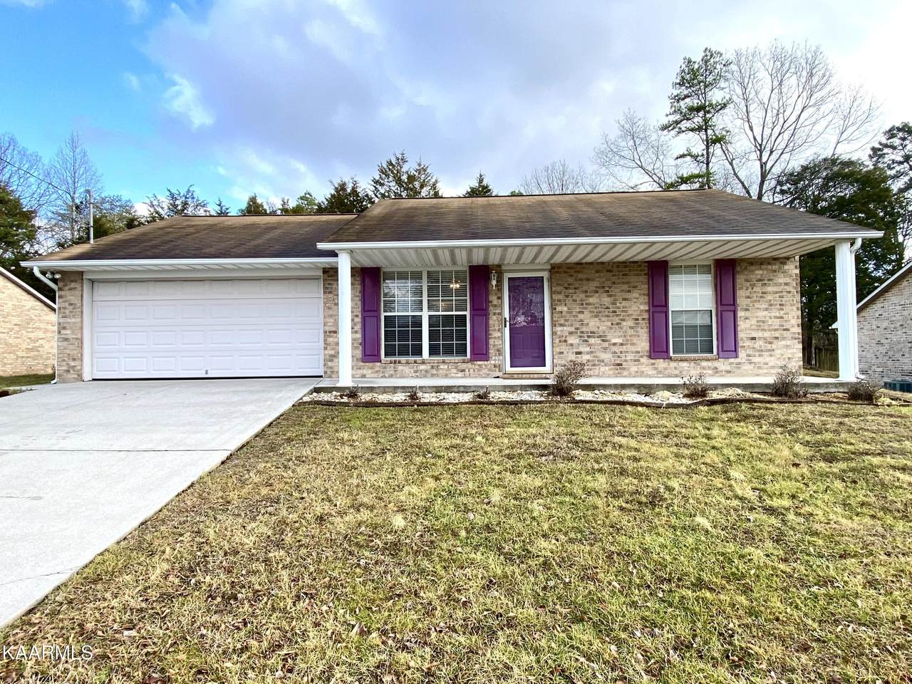 7451 Lyle Bend Lane - Photo 1