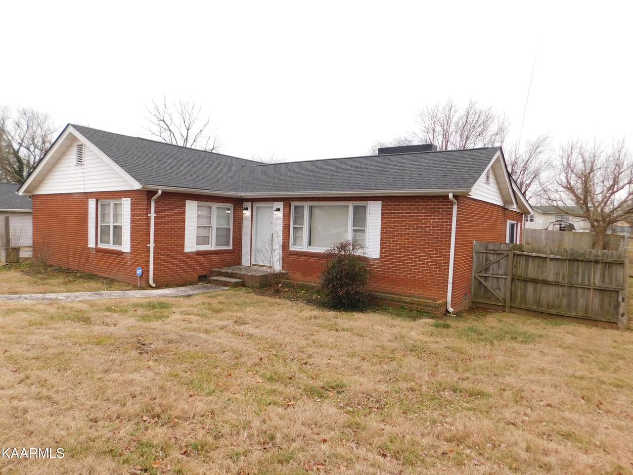 105 Davis Drive - Photo 1