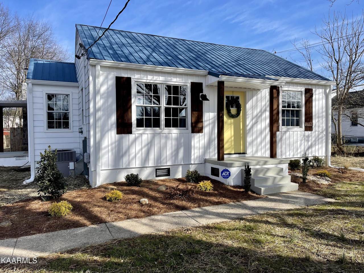 5002 Elizabeth Rd - Photo 1
