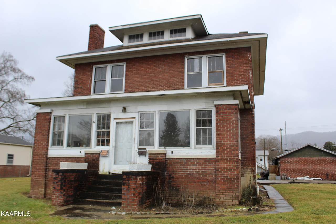 2931 Cumberland Ave - Photo 1