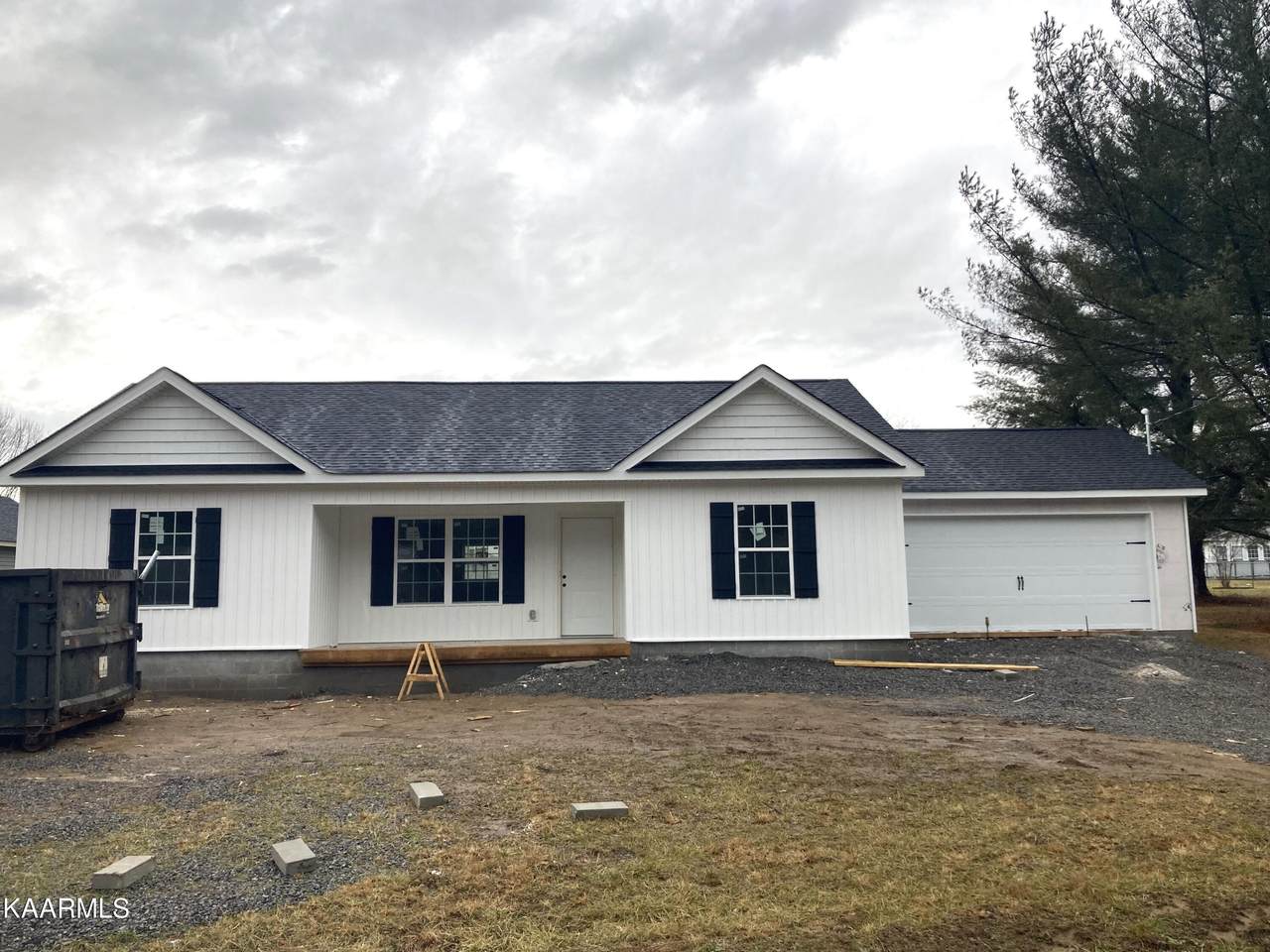 309 Valley Rd - Photo 1