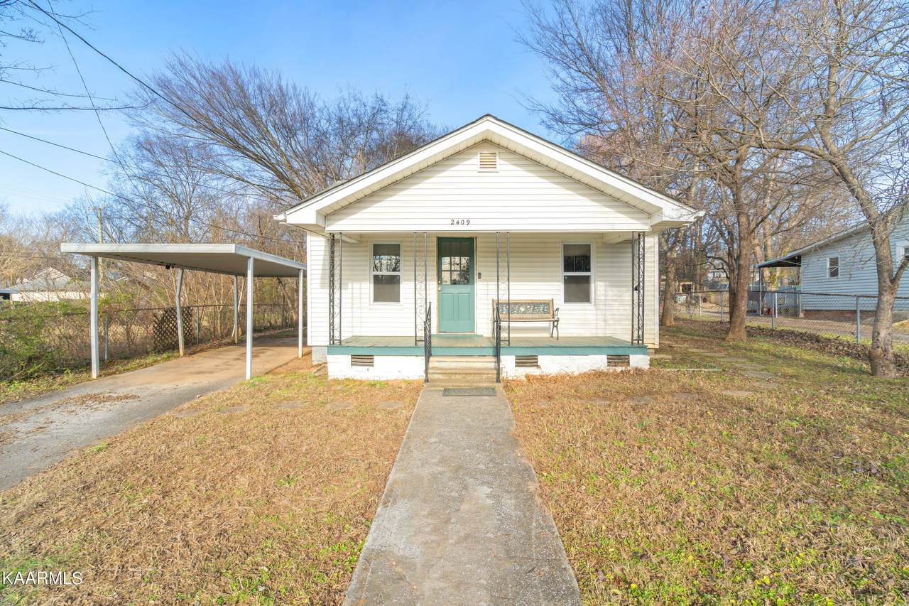 2409 Hoitt Ave - Photo 1