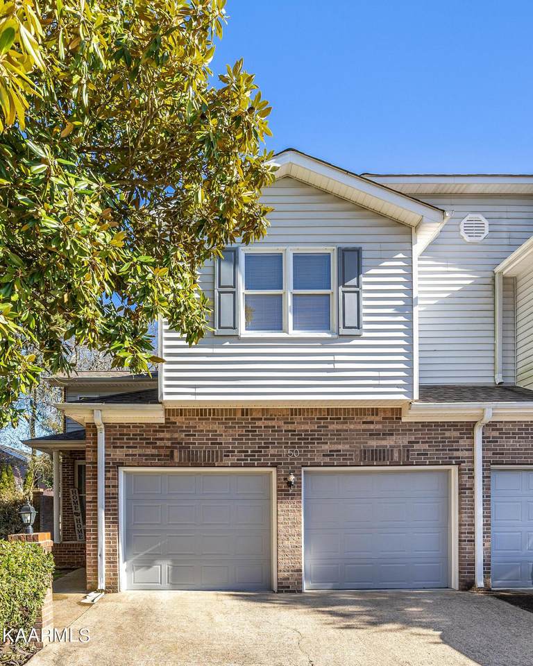 150 Courtyard Lane - Photo 1