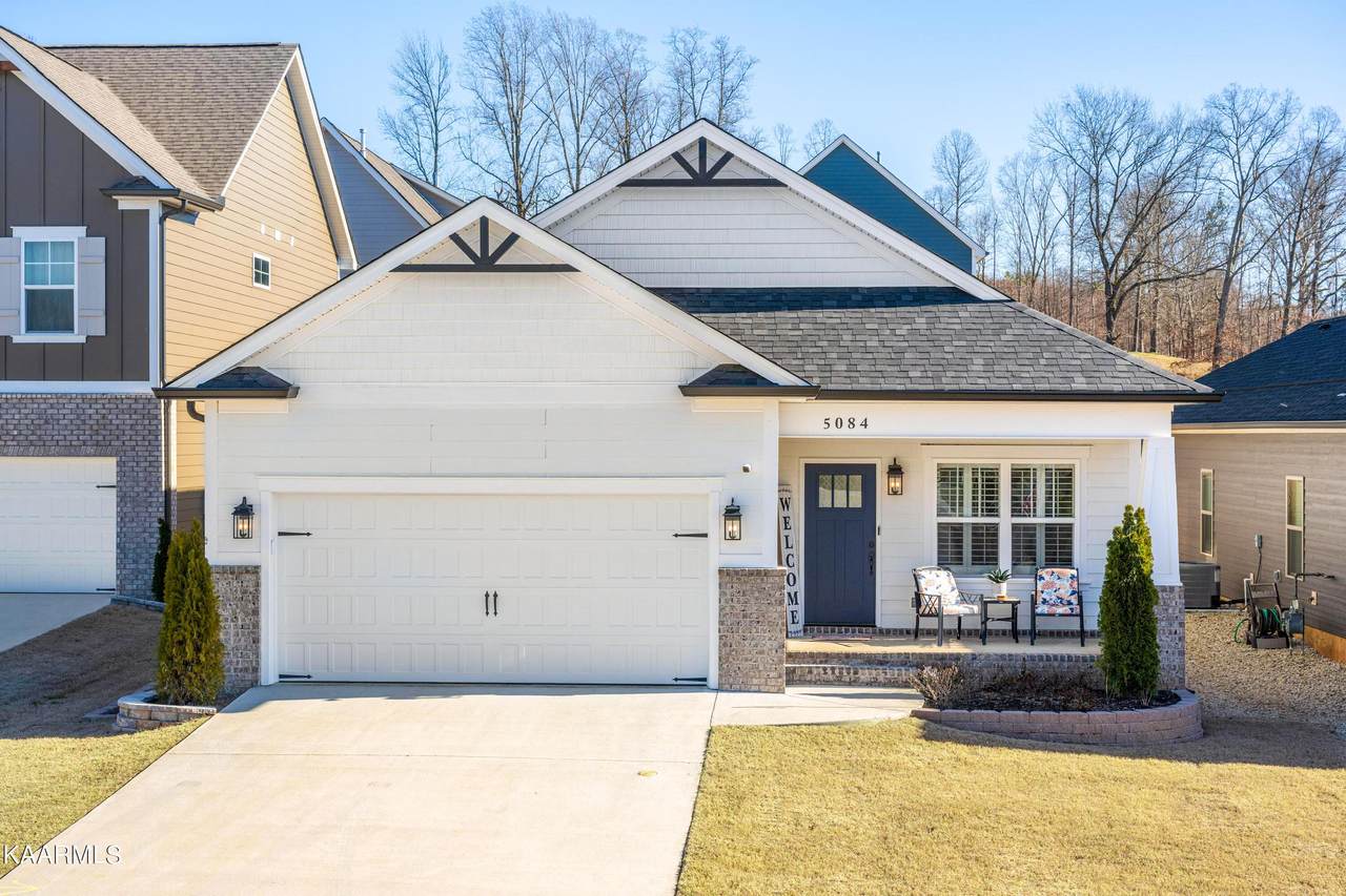 5084 Shelterwood Drive - Photo 1