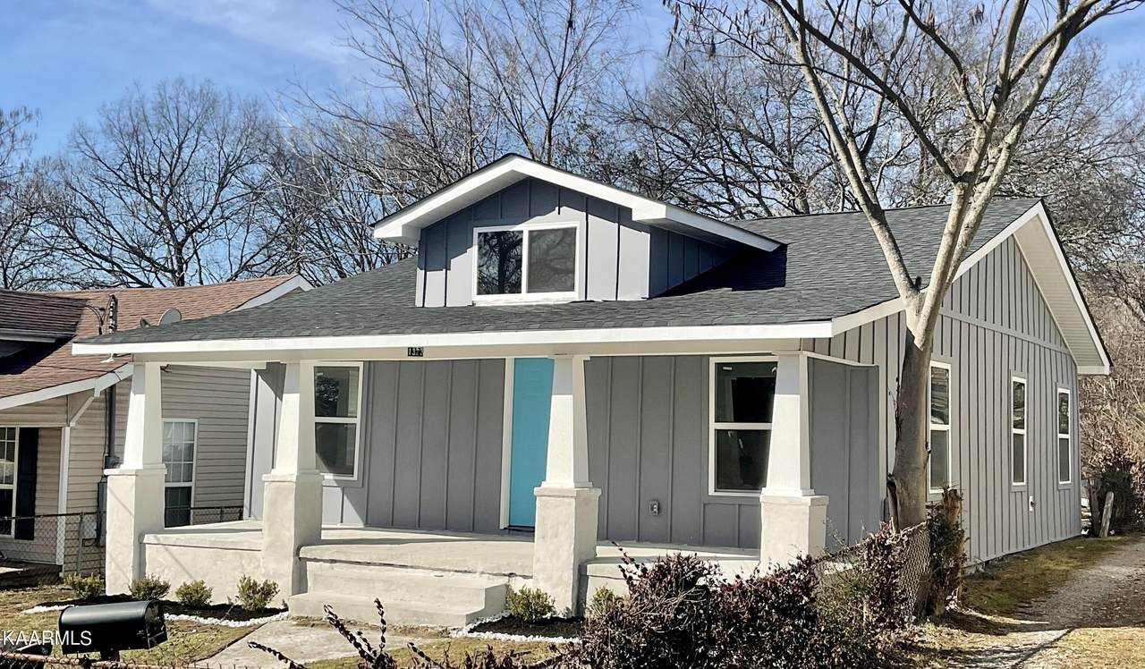 1323 Minnesota Ave - Photo 1