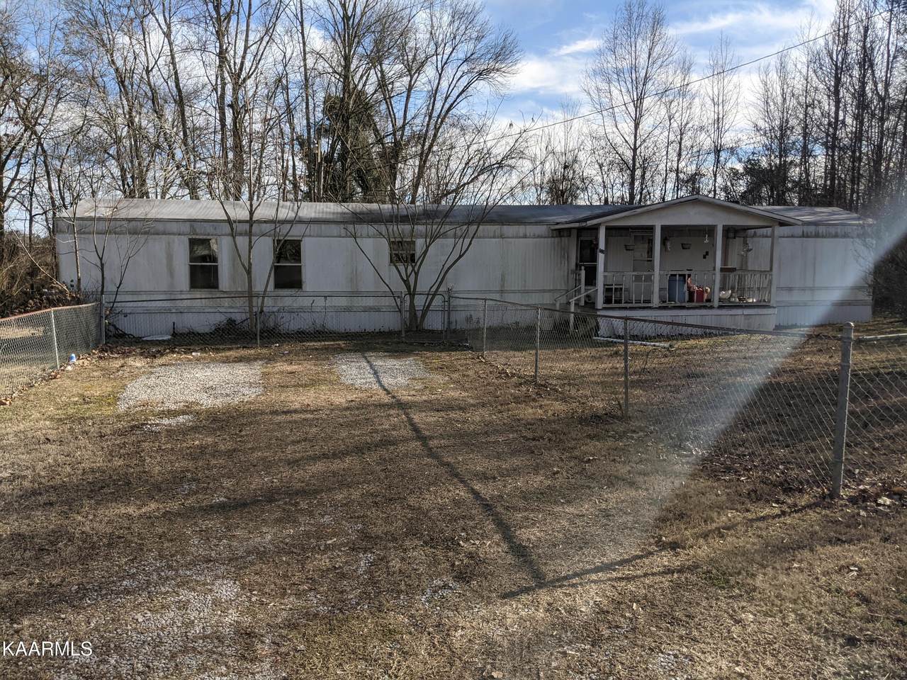 720 Vine Ave - Photo 1